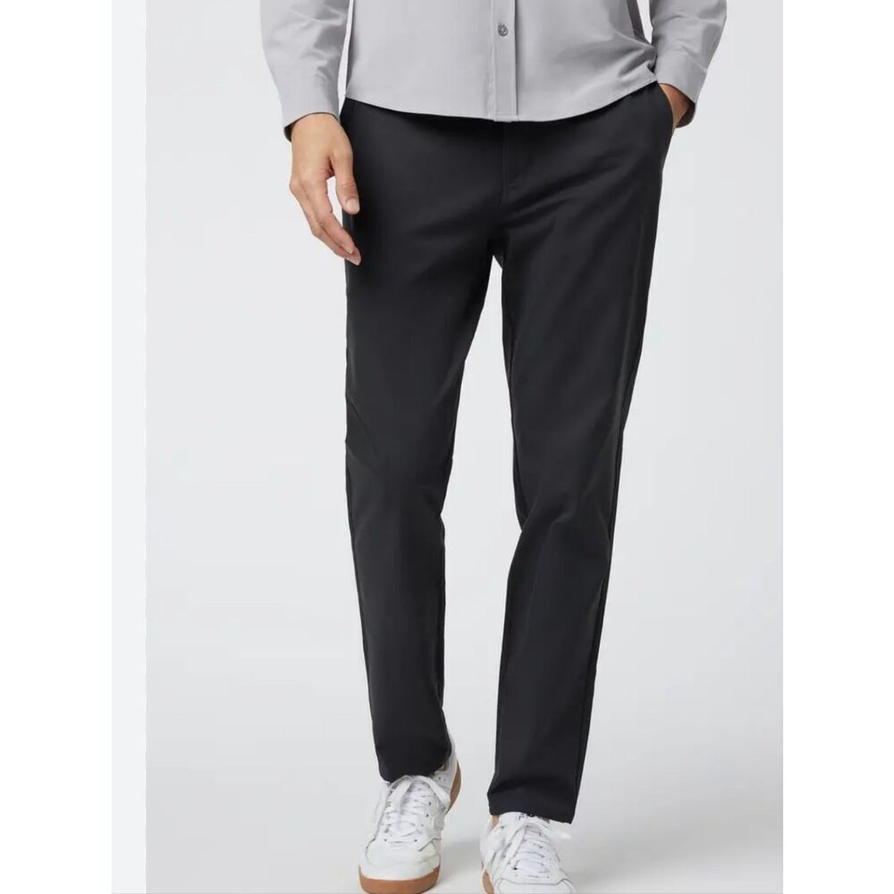 Vuori NWT Cascade Tech Chino Pant Size 33